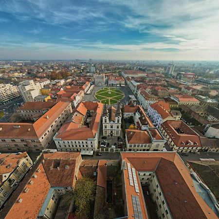 Cozy Apartment In The Historical City Center Timisoara Exterior foto