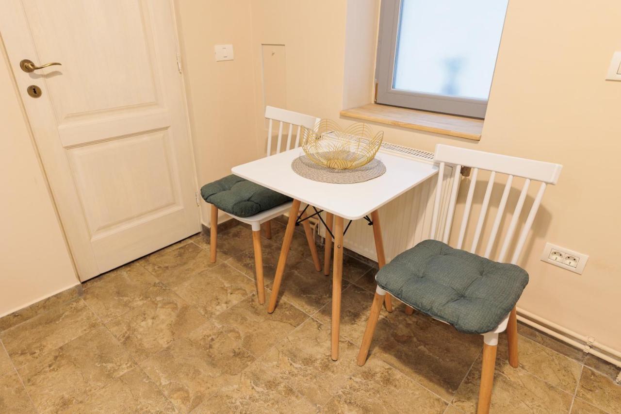 Cozy Apartment In The Historical City Center Timisoara Exterior foto