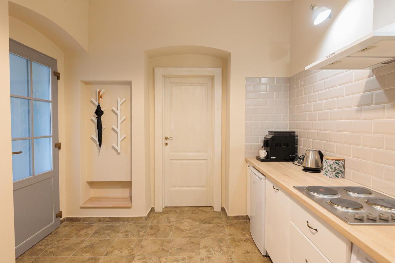 Cozy Apartment In The Historical City Center Timisoara Exterior foto